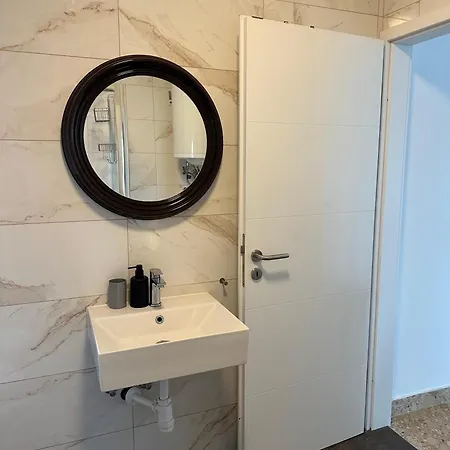 Tonko Apartamento Novigrad (Dalmatia)