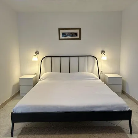 Tonko Novigrad (Dalmatia)