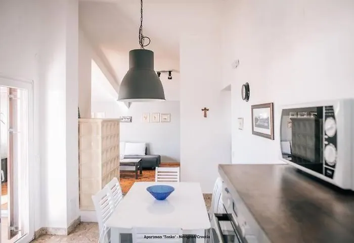 Tonko * ノビグラード・ダルメーシャ